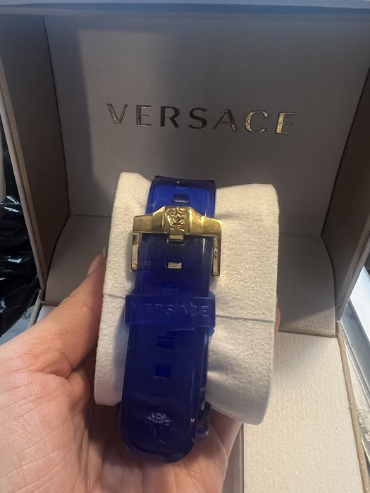 Versace часовник