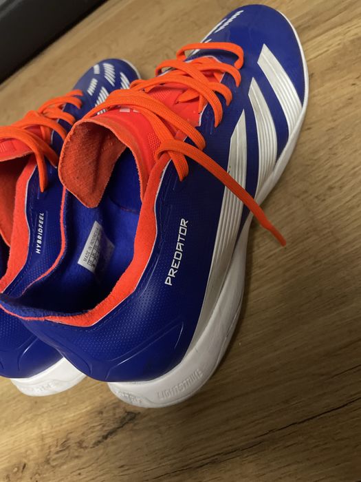 Vand adidas predator si puma future