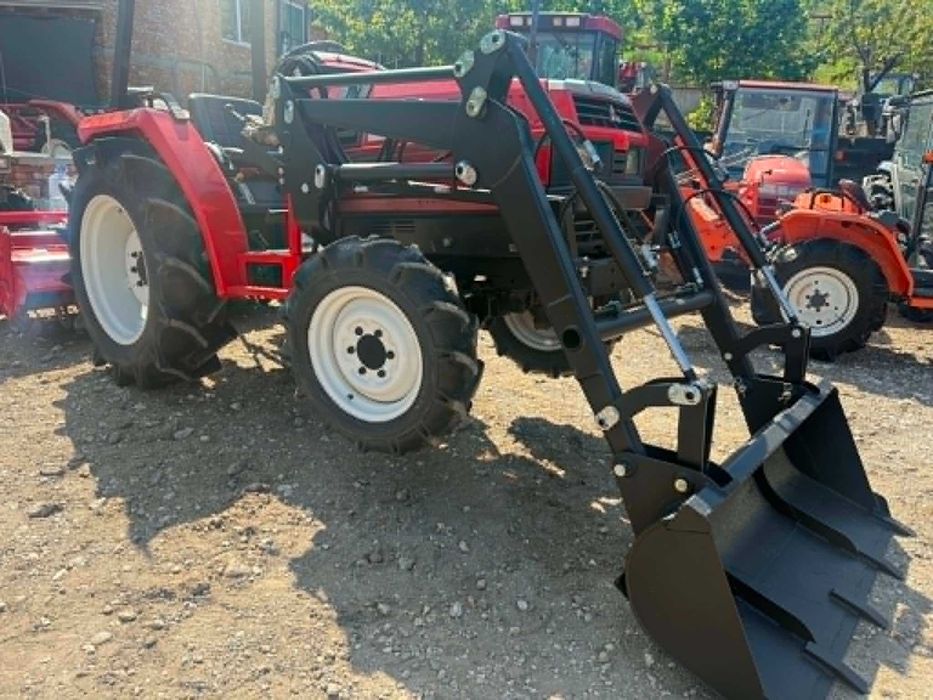 Челен товарач MITSUBISHI MT26