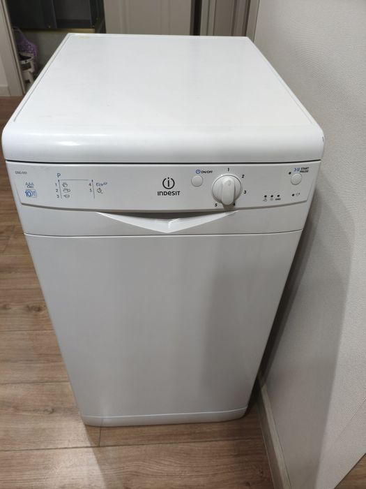 Посудомоечная машина НОВАЯ Indesit