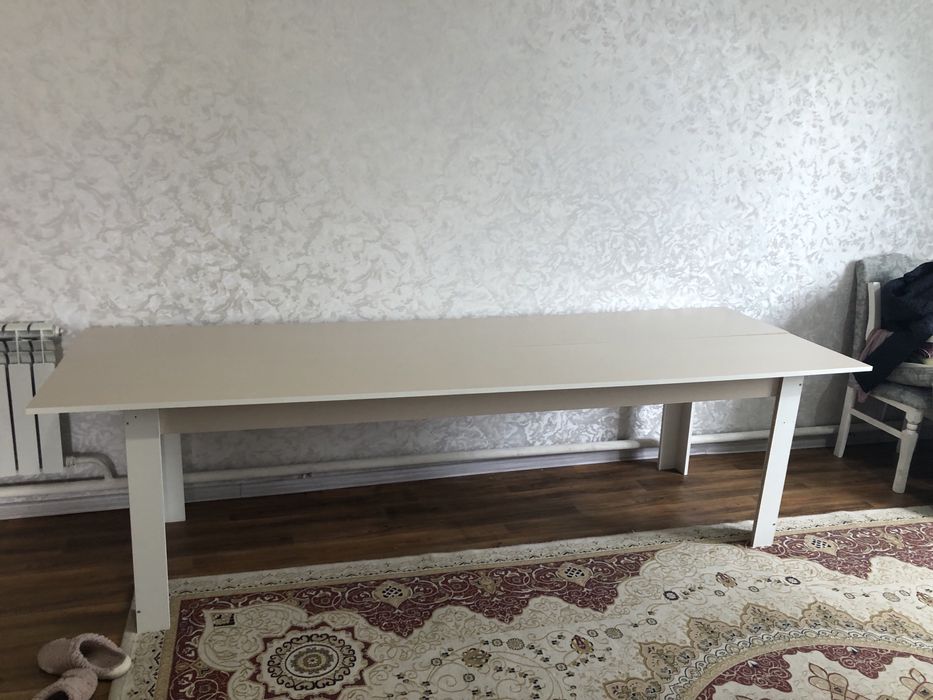 стол новый 2 метр