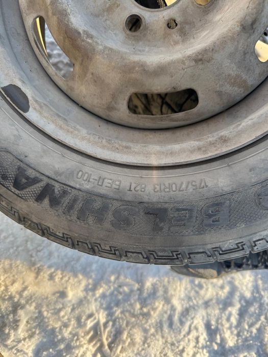 Сатылады шина и штапм 4 штук