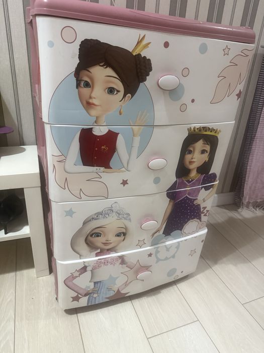 Пластиковый комод