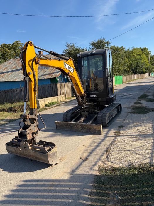 MiniExcavator 2.7 tone JCB 8026