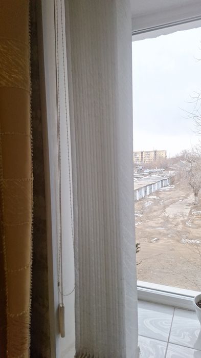 Продам недорого жалюзи