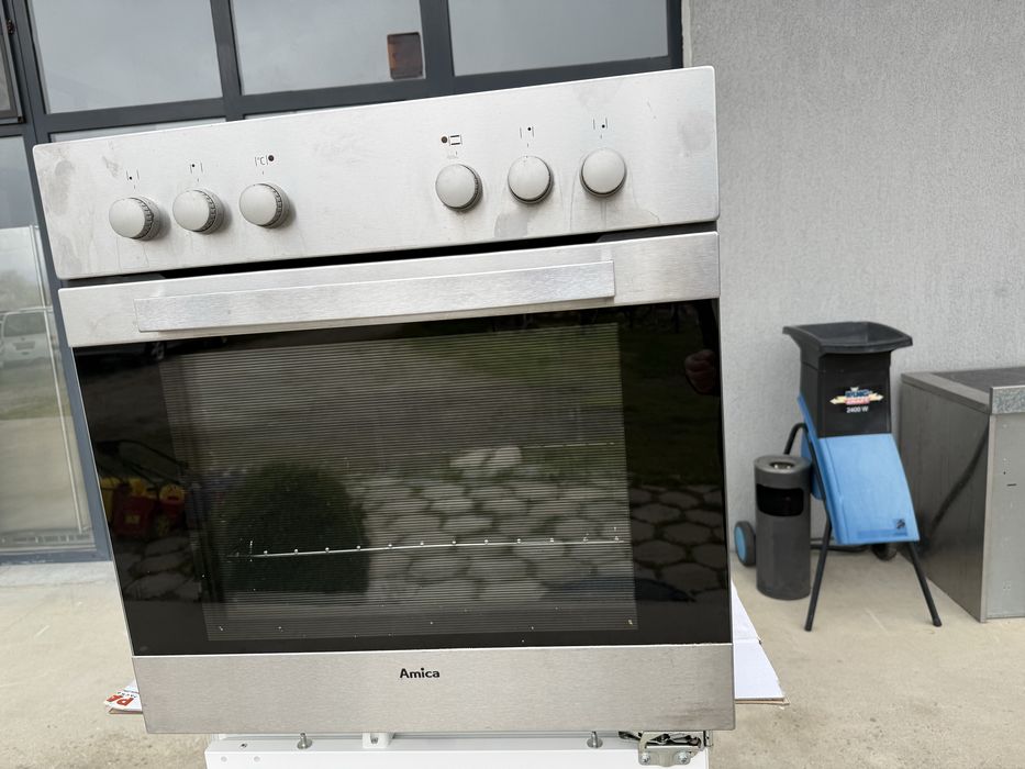 Фурна за вграждане Инокс с вентилатор