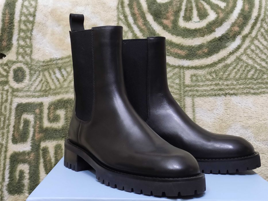 Ekonika женские демисезонные ботинки, натуральная кожа. Новые.