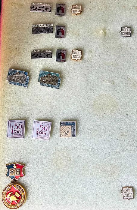 Значки на тему Семипалатинска, Семея