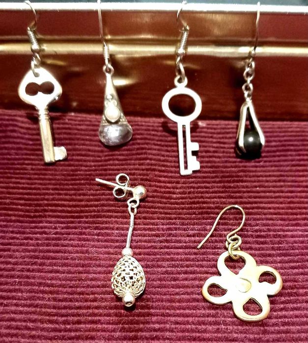 Колие филигран, кръстче, гривни, обеци, гердан, брошки, портмоне