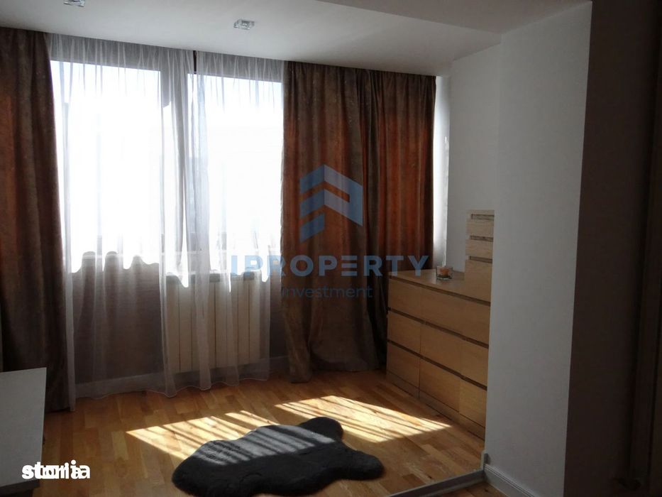 Apartament cu 3 Camere in zona Decebal cu loc de parcare
