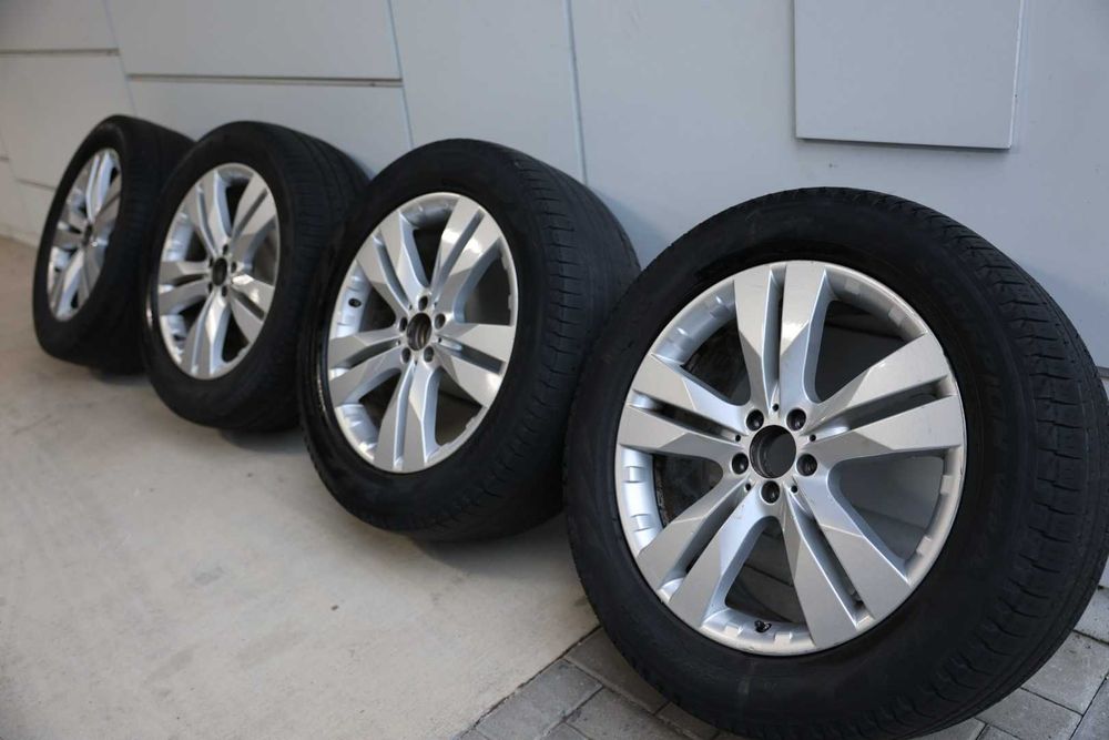 Оригинални Мерцедес Джанти 20' с гуми Пирели Скорпион 285/50/20