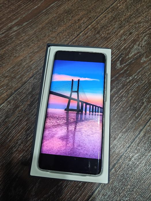 Продам смартфон Xiaomi