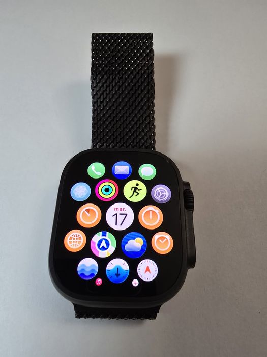 Apple Watch Ultra 2 Black Satin-Titanium Milanese Loop-Baterie 100%