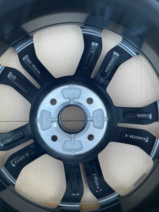 Jante noi R17 Logan Sandero Dokker Lodgy Clio Captur originale RS