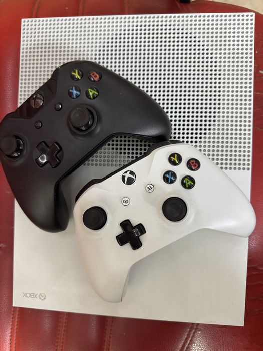 Xbox One S   512 Gb