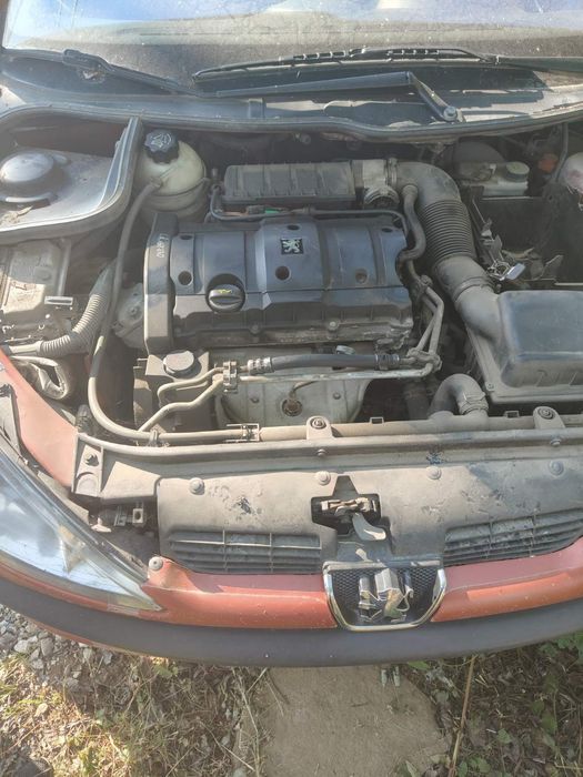 Лек автомобил Пежо 206