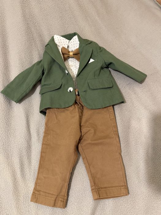 Официален костюм за бебе