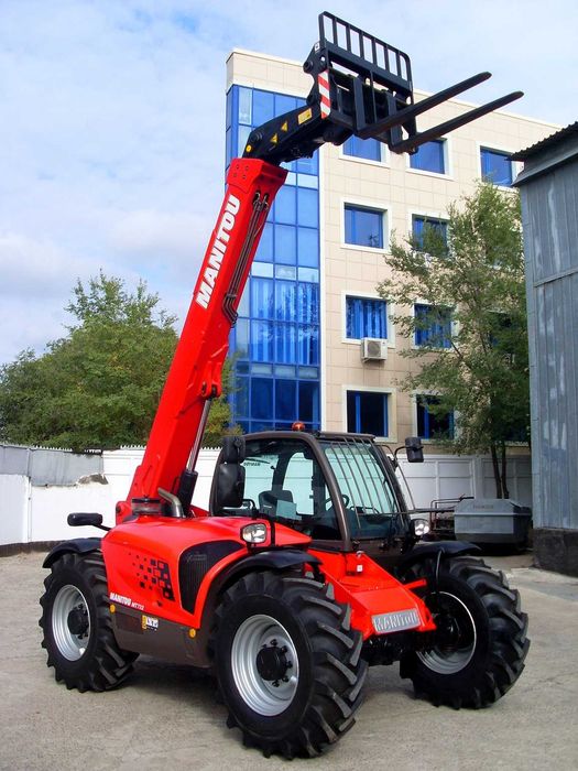 Погрузчик телескопический Manitou MT 732