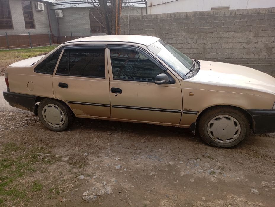 Продаётся автомобиль Нексия 1