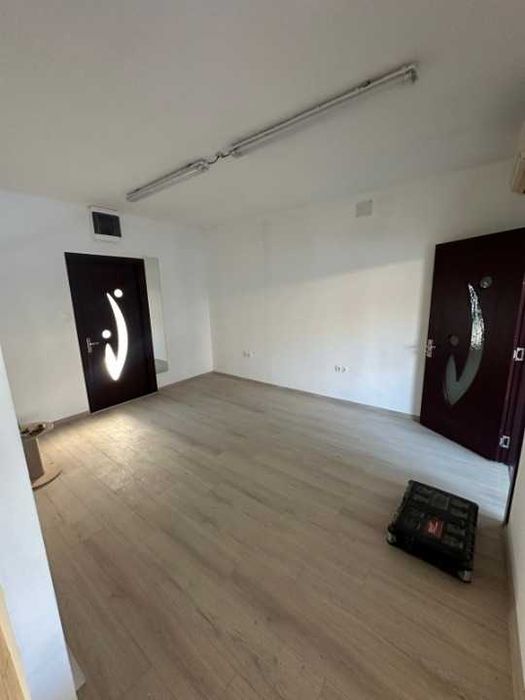 Дава се под наем Склад в Варна, Изгрев - 500 кв.м за 2493.39 € - Снимка #5