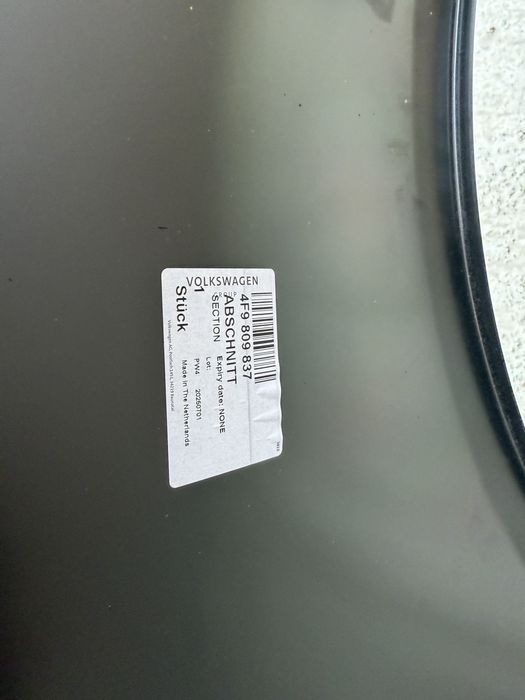 Aripa stanga spate Audi Q7