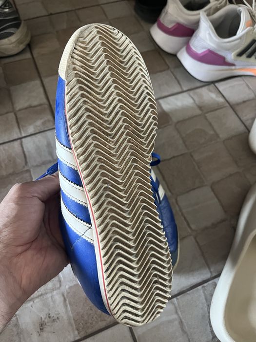 кроссовки adidas