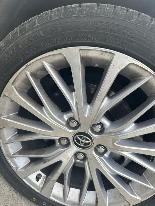 Шины максис летние 235/45/18