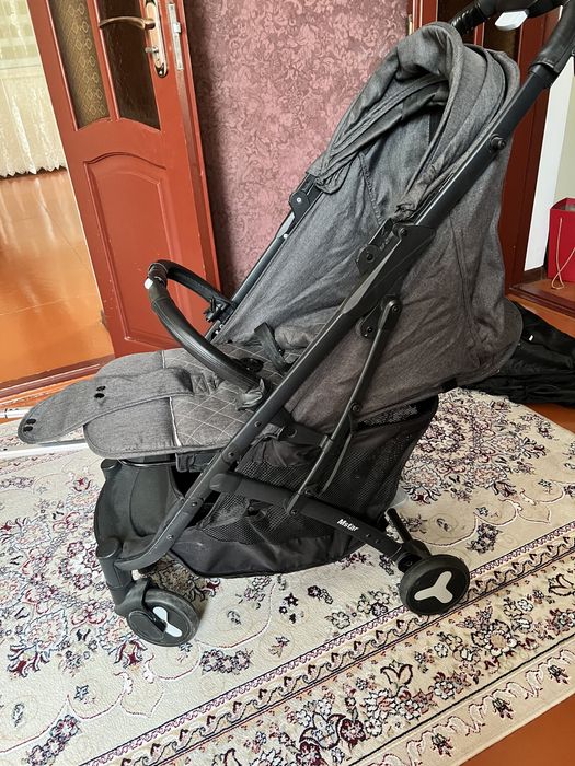 Детская коляска