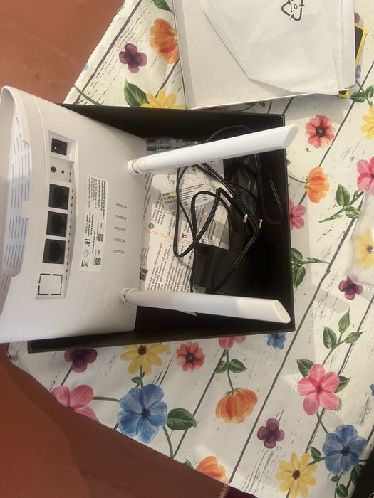 Продаю 4g wi-fi роутер