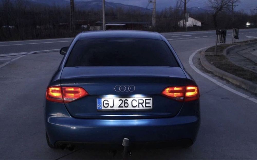 Vând audi a4 b8 2.0 tdi
