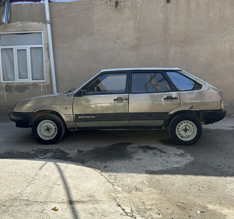 Lada 2109 Sotiladi