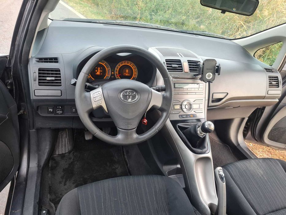 TOYOTA Auris 2008 — imagine 2
