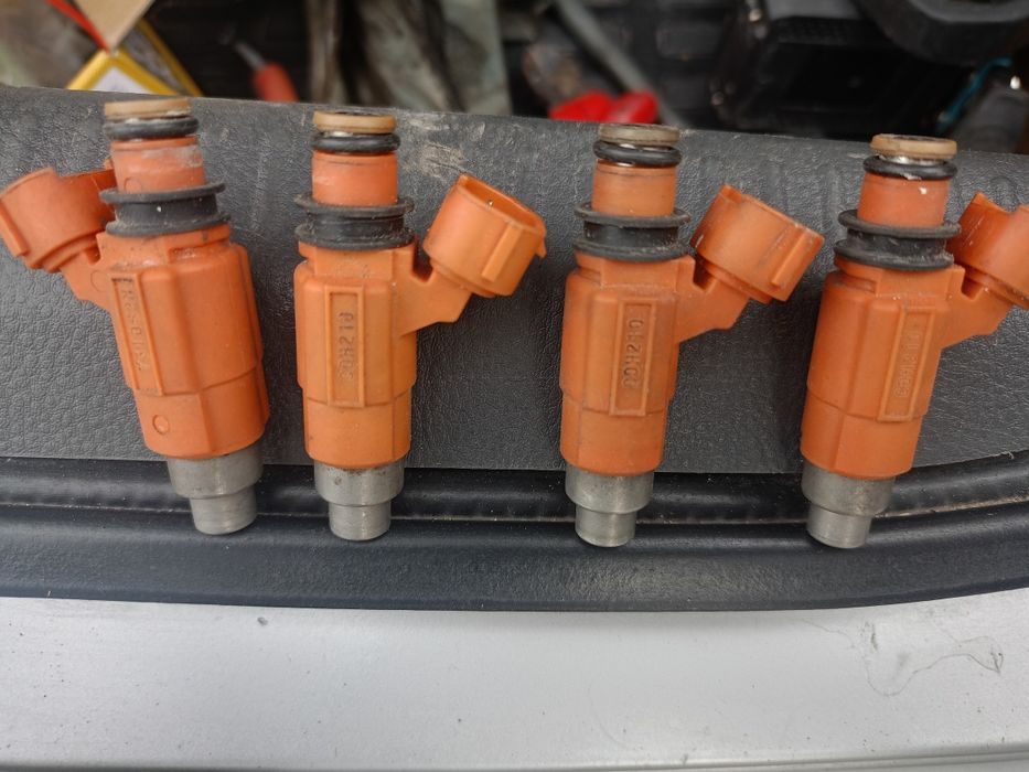 Форсунка Лансер 9