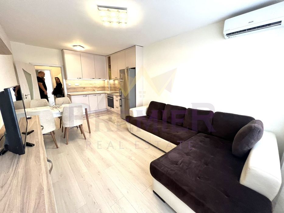 Дава се под наем Двустаен апартамент в Варна, Левски - 70 кв.м за 484.5 € - Снимка #1