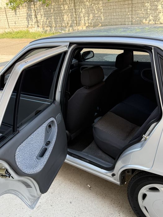 Nexia 1 sotiladi 4.600$