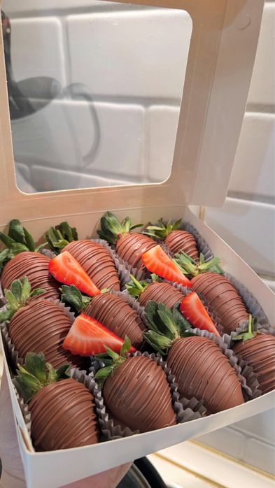 Клубника в шоколаде  Callebaut