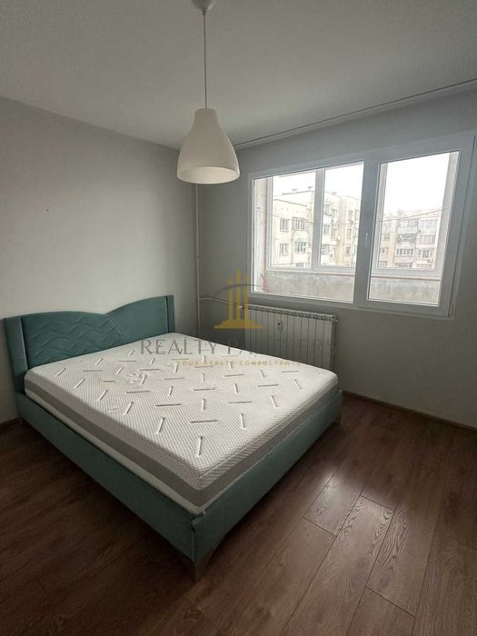 Продава се Двустаен апартамент в София, Обеля 2 - 65 кв.м за 2153 €/кв.м - Снимка #4