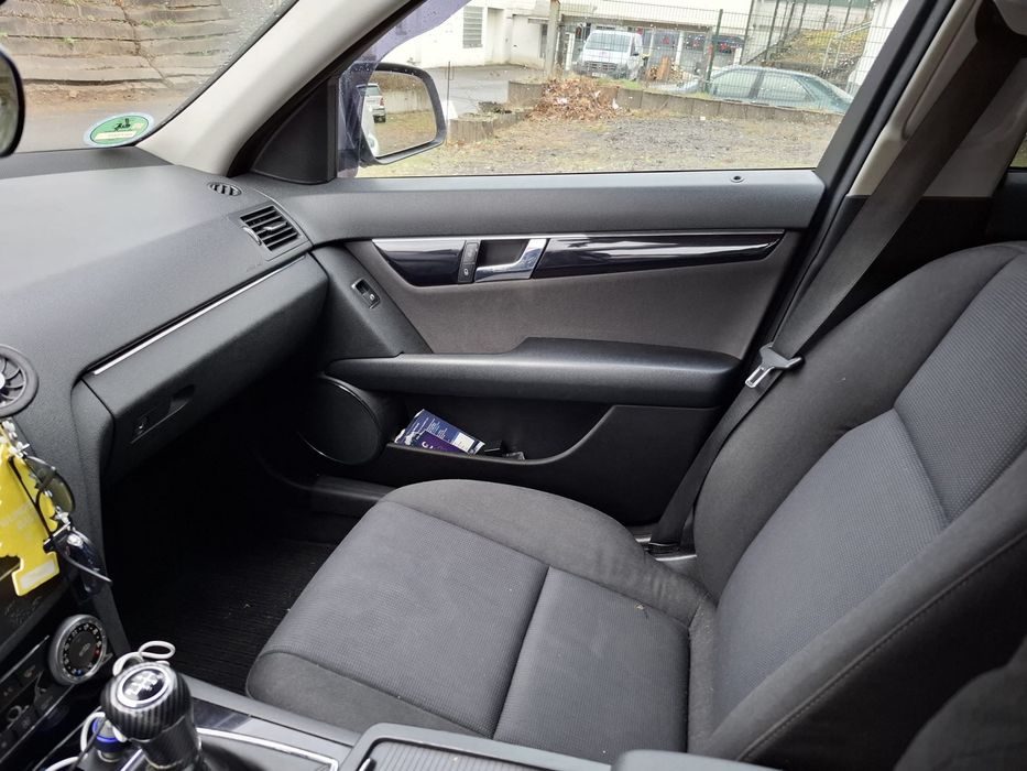 MERCEDES-BENZ.1.8 kompressor sedan .’’’’………………………………………’………………………………..