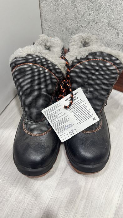 Ботинки рабочие,зимние новые