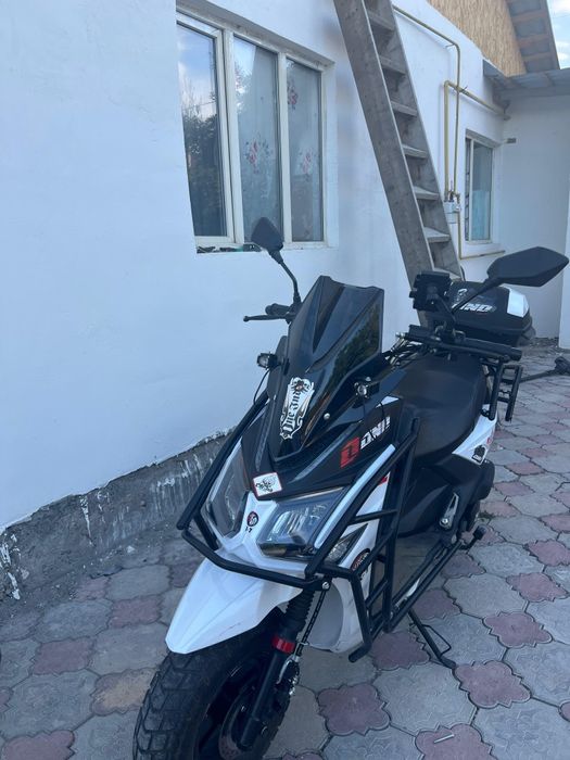 Мопед самурай...