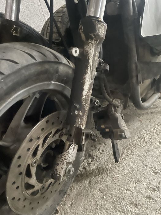 Vand honda jazz functional 250 pret 1000 de lei