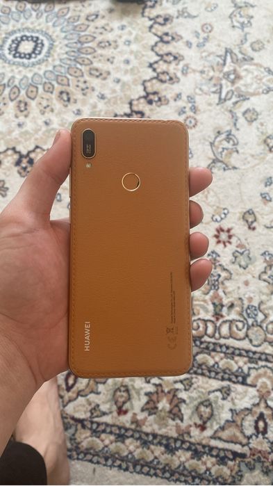 продам хуавей рабочем состояние