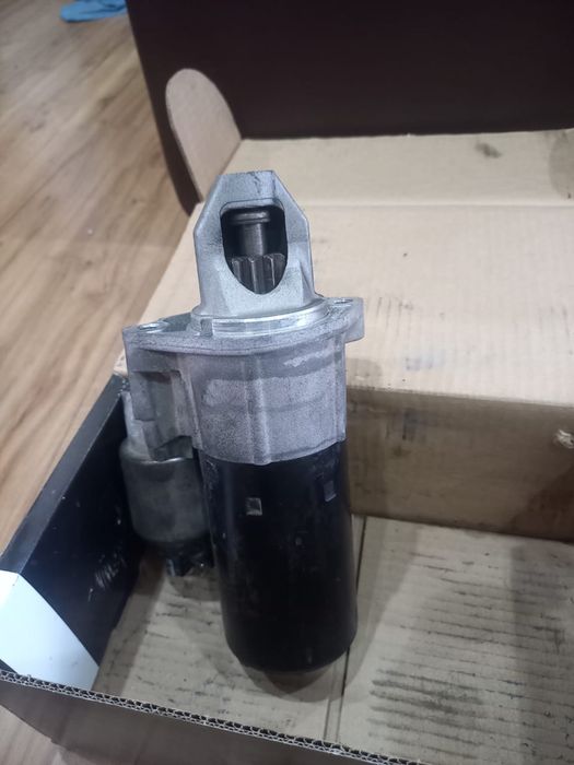 Продам стартер от 221 Мерседеса