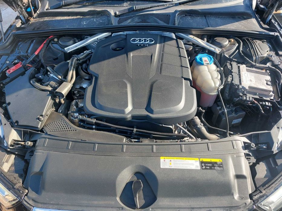 На Части: Audi A4 B9 2.0 TDI 190 кс 2017 S-line с код DETA Ръчни скор.