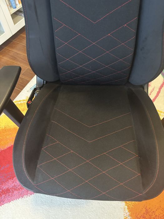 Scaun birou gaming Genesis Nitro 890