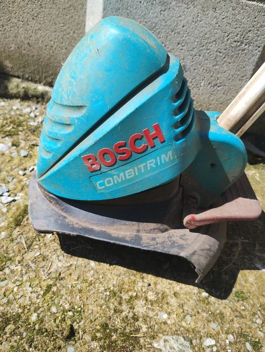 Електрическа косачка Bosch Kombitrim