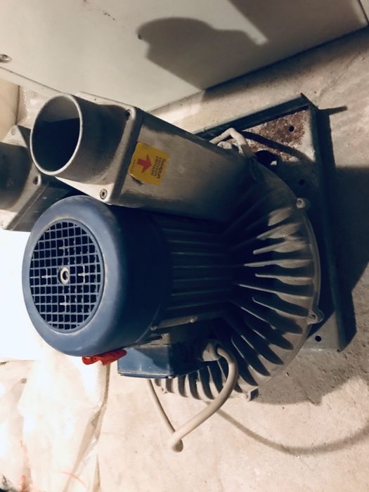 Pompa aspiratie uscata Durr dental cabinet stomatologic dentara