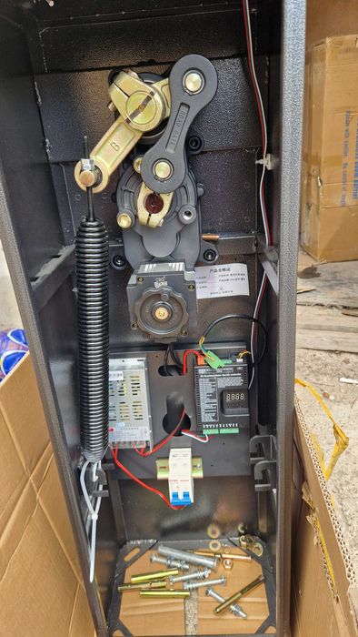 Продам шлагбаум новый