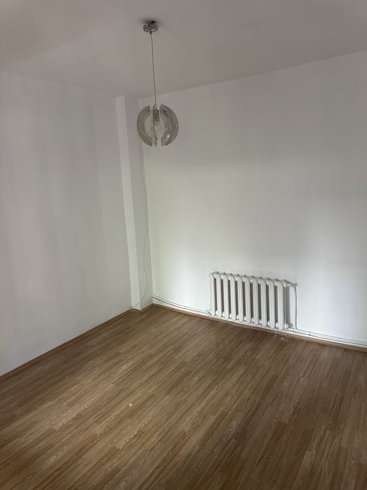Direct Proprietar! Închiriez Casă 2 Camere – Cluj, Str. Oașului (Piața Karl Liebknecht) – Centrală Proprie – Ideal Locuință sau Birou/Firmă
