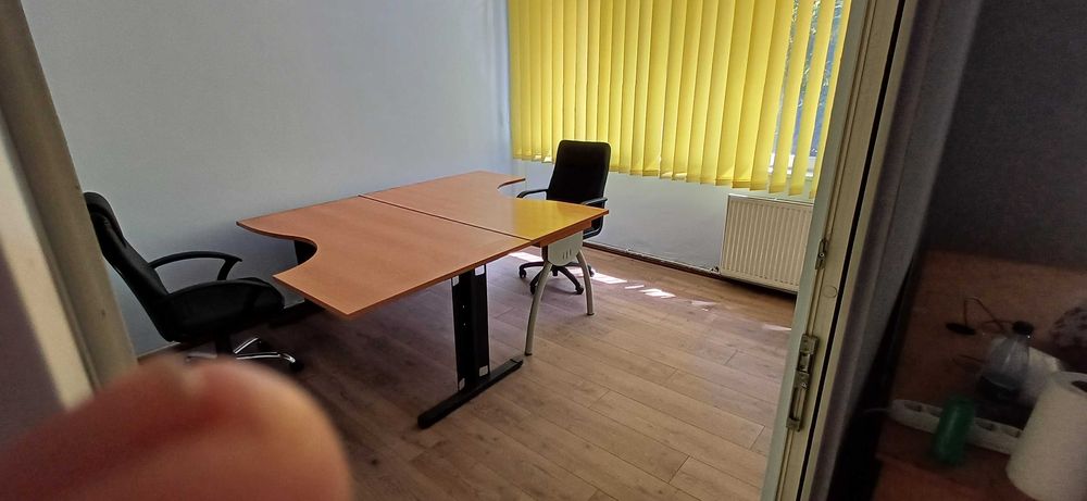Pf dau în chirie spațiu birouri